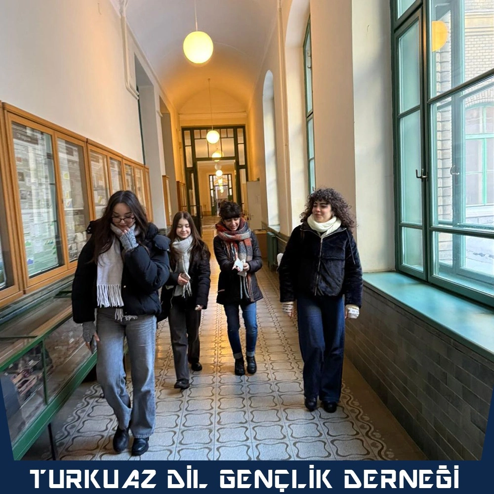 Turkuaz Eğitim - Macaristan Üniversite Gezisi